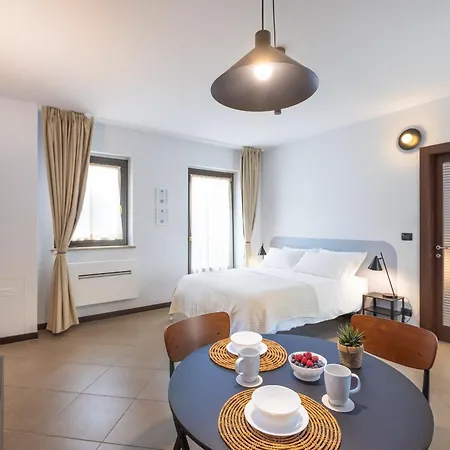 Apartman Cascina 6b *